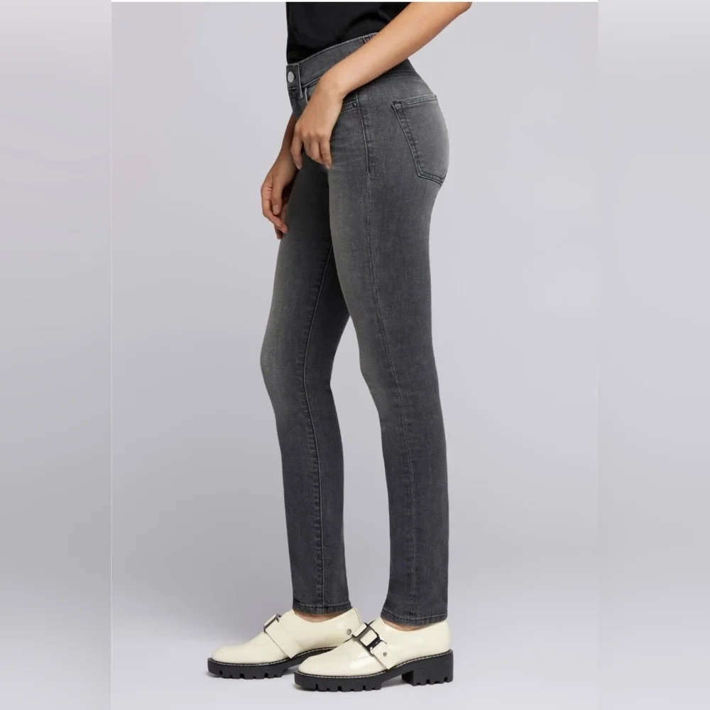 Current/Elliott "Everett" high waisted stiletto Jeans Faded Black/Gray Size 28